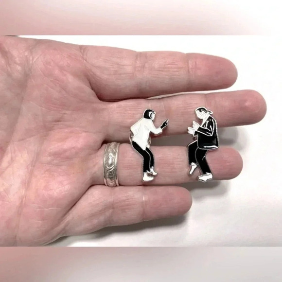 Pulp Fiction - Vincent & Mia - The Twist Pin 💃🕺 - Picture 5 of 6